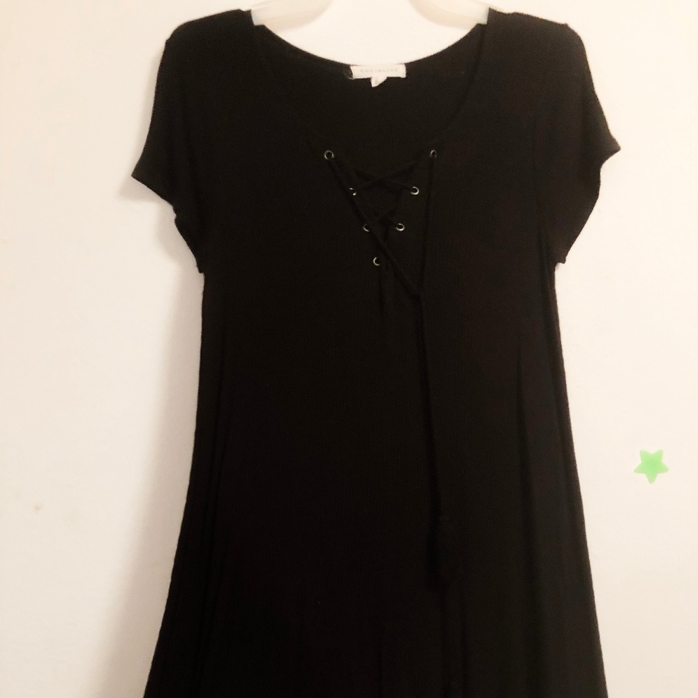 black tshirt dress
